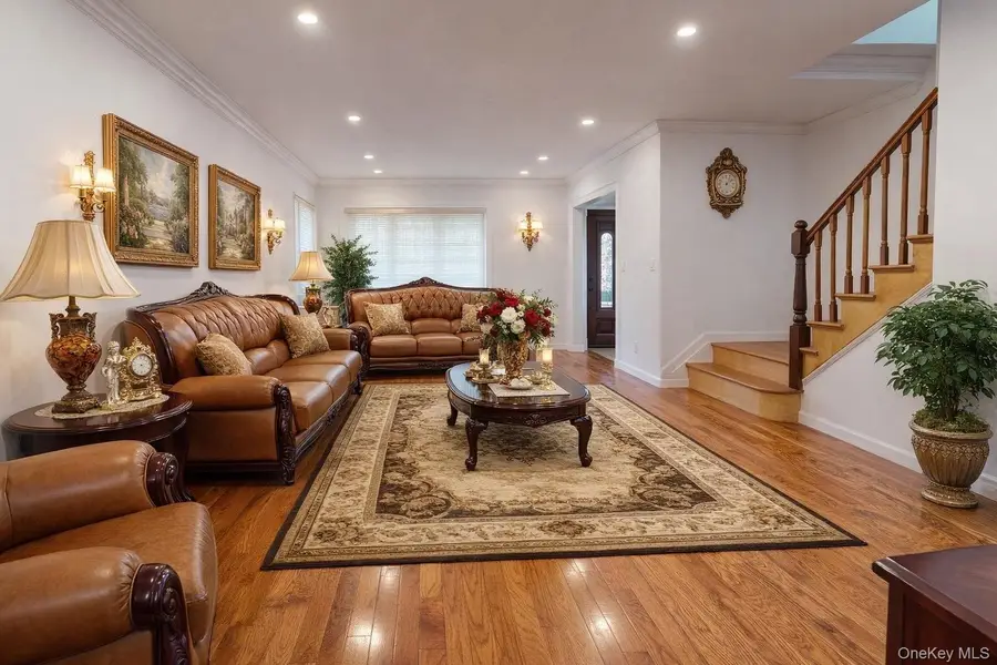 21942 141st Road, Springfield Gardens, NY 11413 - #2