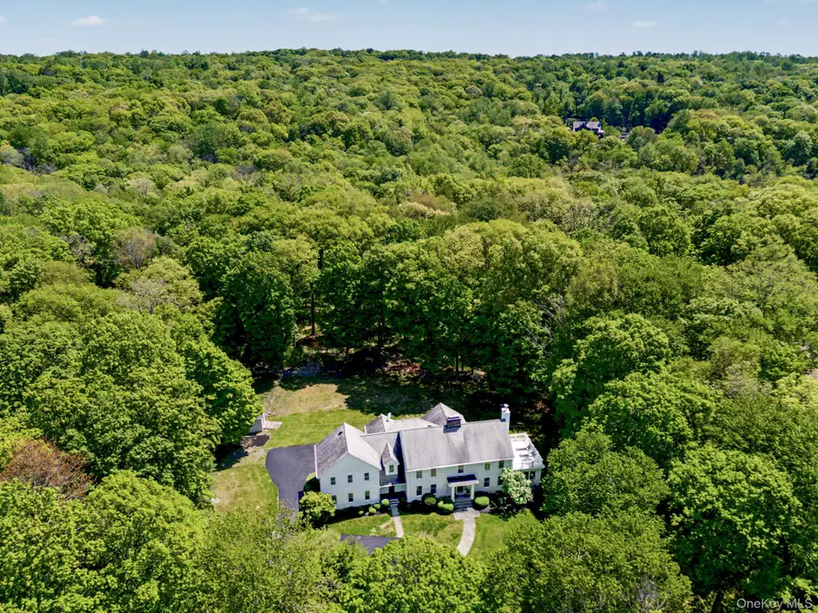 240 Eastwoods Road, Pound Ridge, NY 10576 - #3