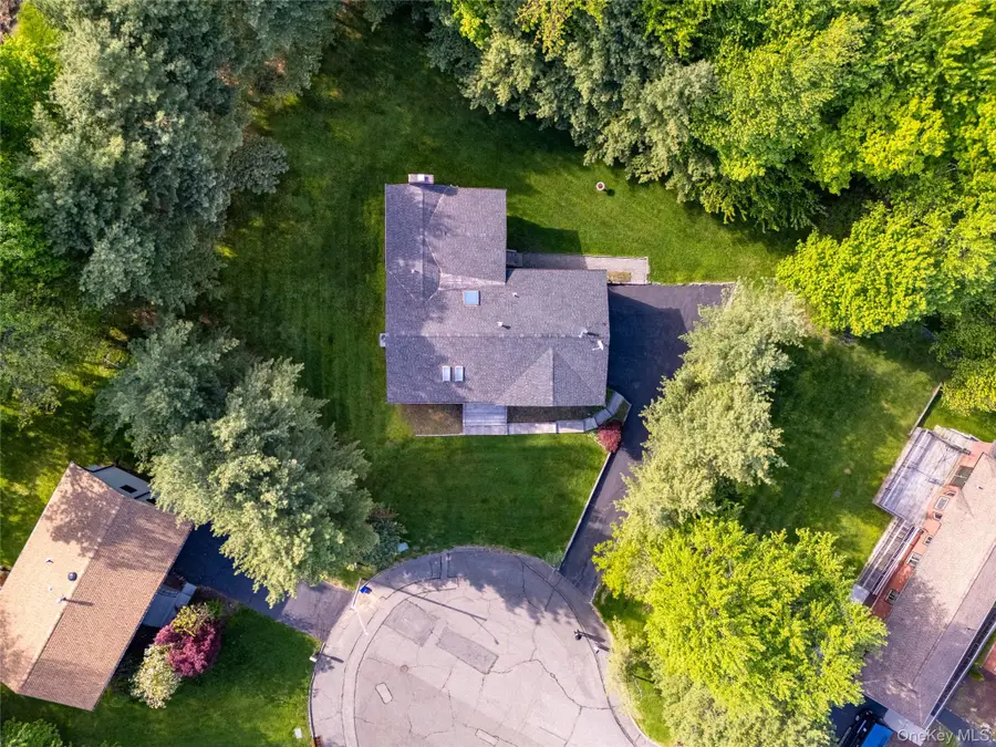 4 Hobart Court, New City, NY 10956 - #2