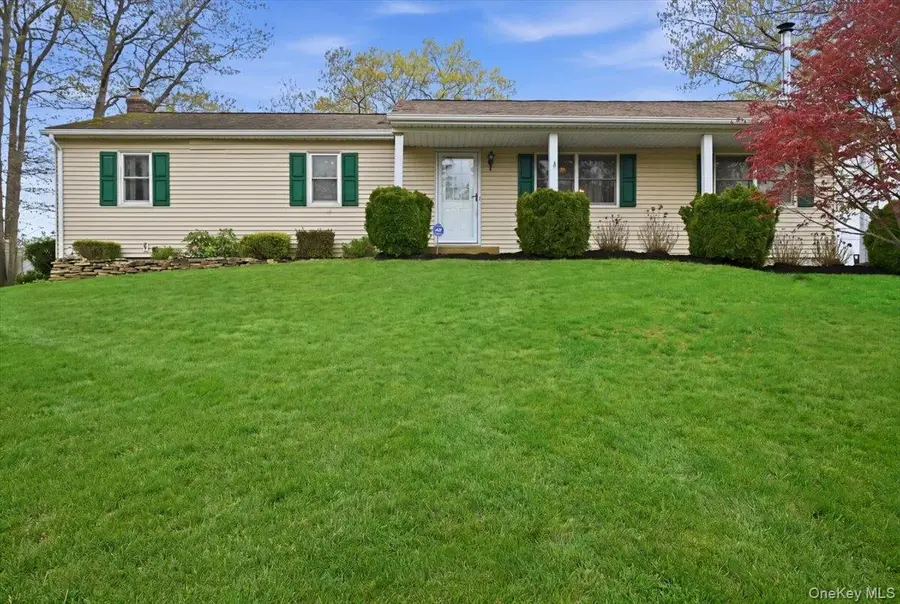 258 Oakland Avenue, Miller Place, NY 11764 - #2