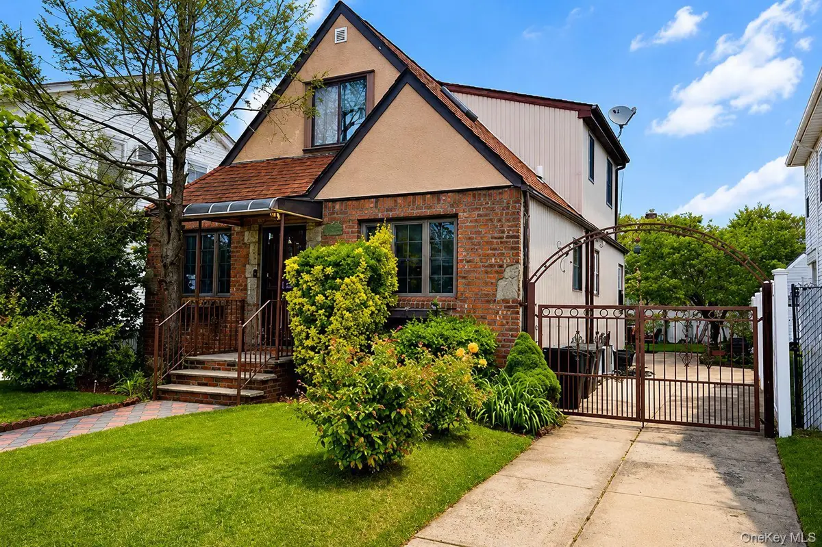 8217 263rd Street, Glen Oaks, NY 11004 - #1