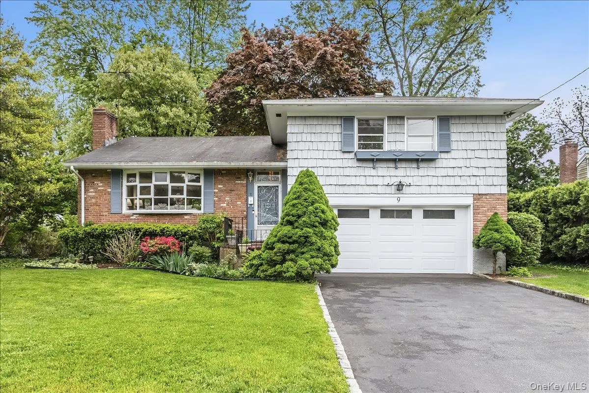 9 Fox Ridge Lane, Locust Valley, NY 11560 - #1
