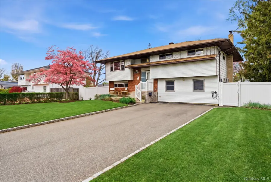 229 New York Avenue, Bay Shore, NY 11706 - #2