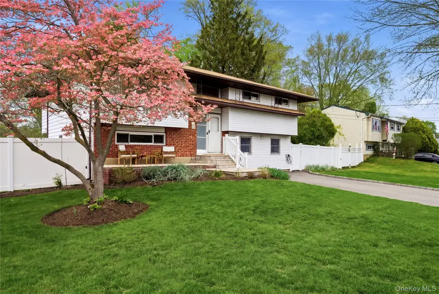 229 New York Avenue, Bay Shore, NY 11706 - #3