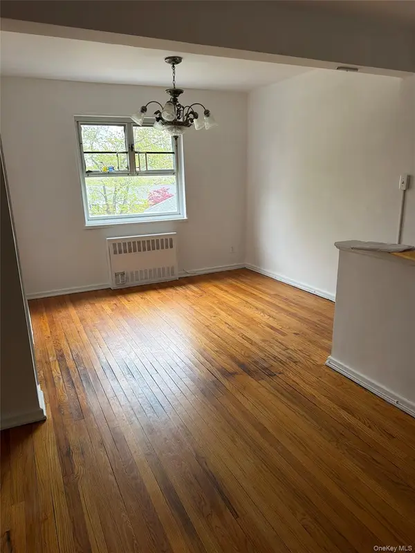 228-14 Stronghurst Avenue #Upper, Queens Village, NY 11427