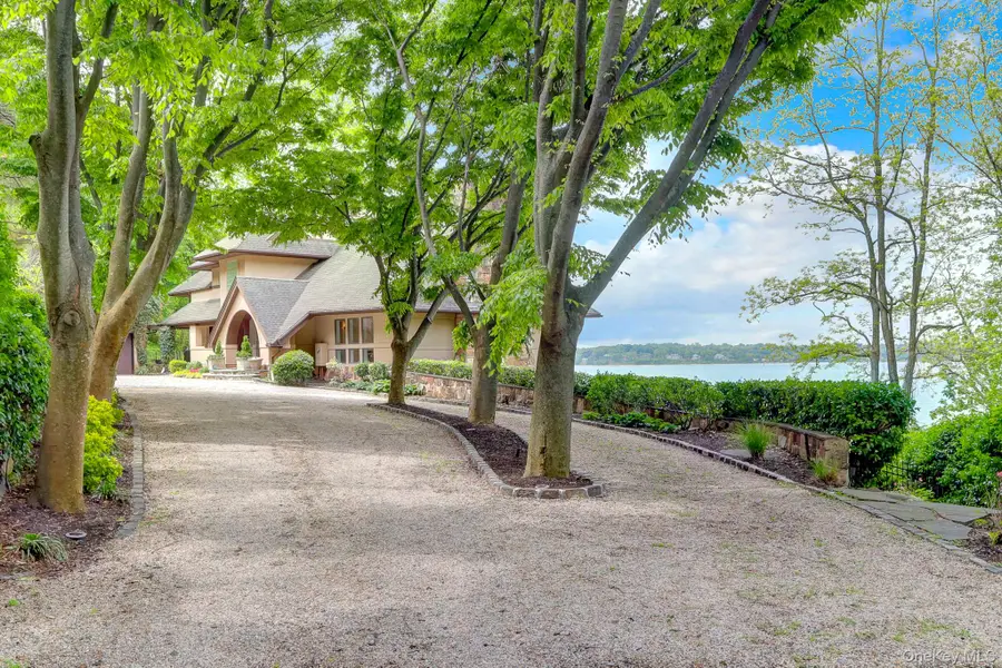 35 Sunview Drive, Glen Cove, NY 11542 - #3