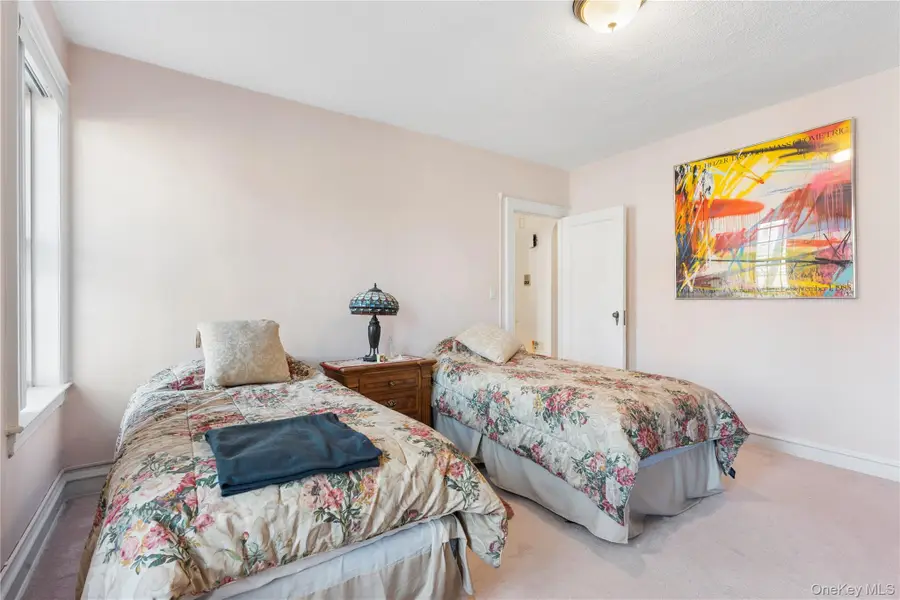 150 Burns Street #3F, Forest Hills, NY 11375 - #3