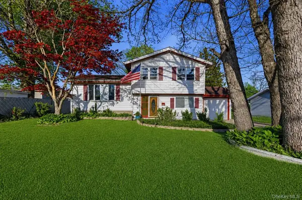 183 Broadway Street, Brentwood, NY 11717