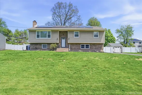 12 Daisy Lane, Wappingers Falls, NY 12590