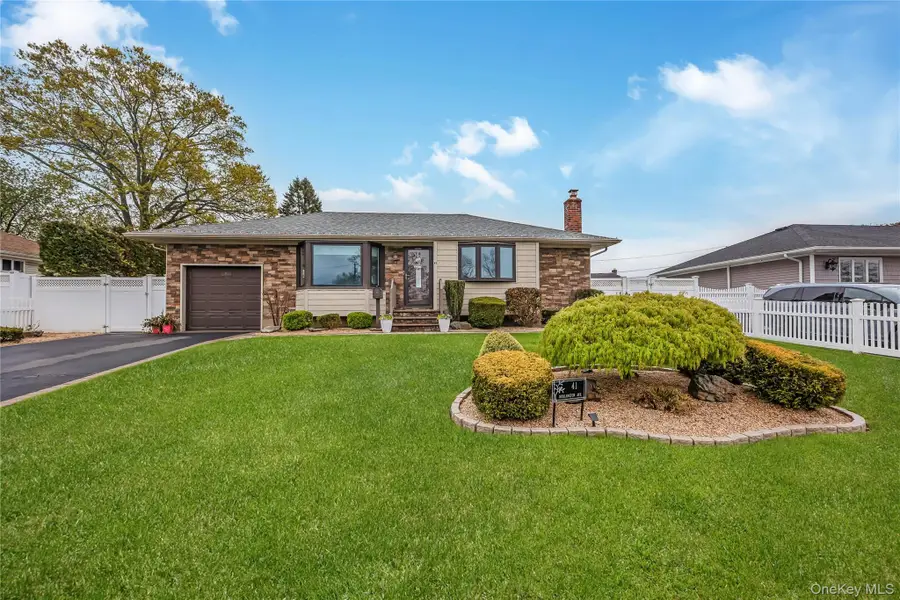 41 Burlington Avenue, Deer Park, NY 11729 - #2