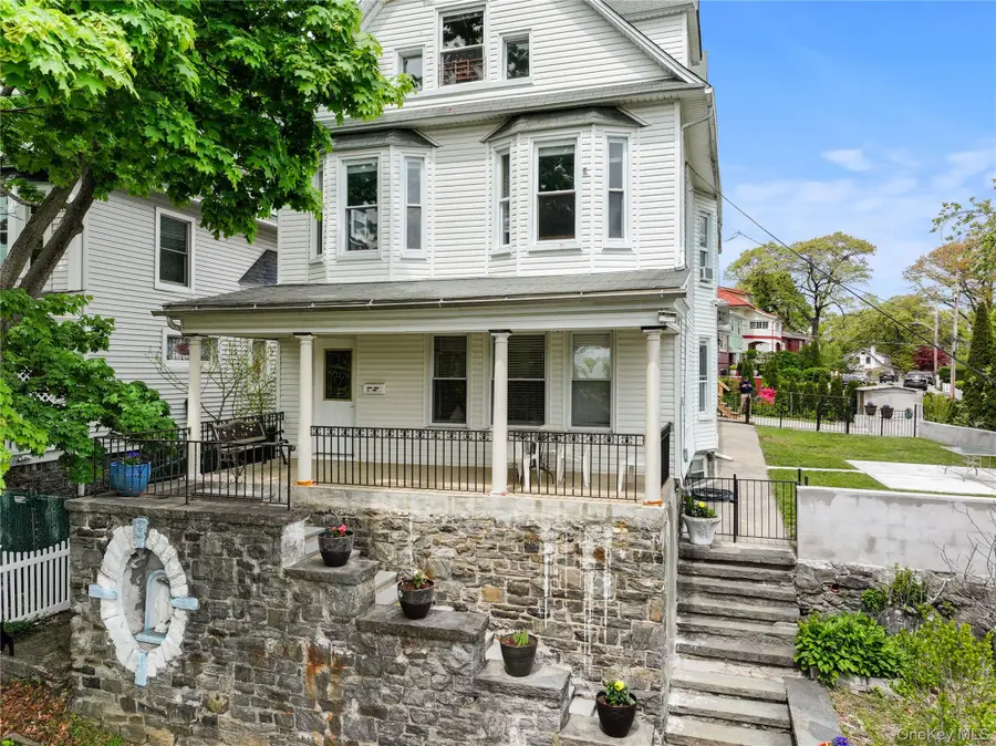 21 Wendover Road, Yonkers, NY 10705 - #2