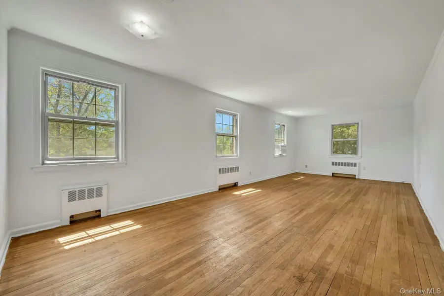 45 Robins Crescent #45, New Rochelle, NY 10801 - #3