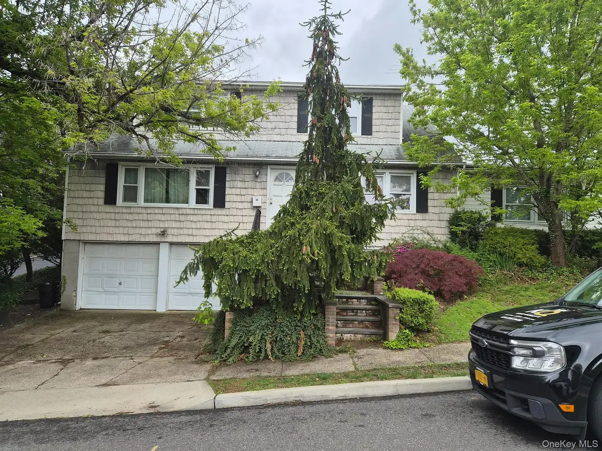 2 Huron Street, Glen Head, NY 11545 - #1