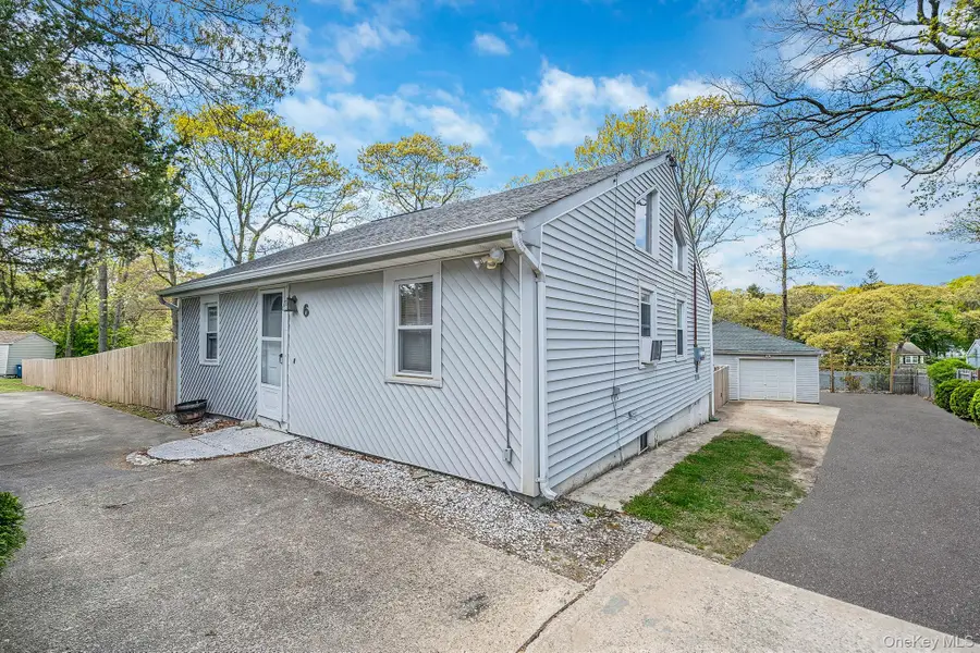 6 Satinwood Road, Rocky Point, NY 11778 - #2