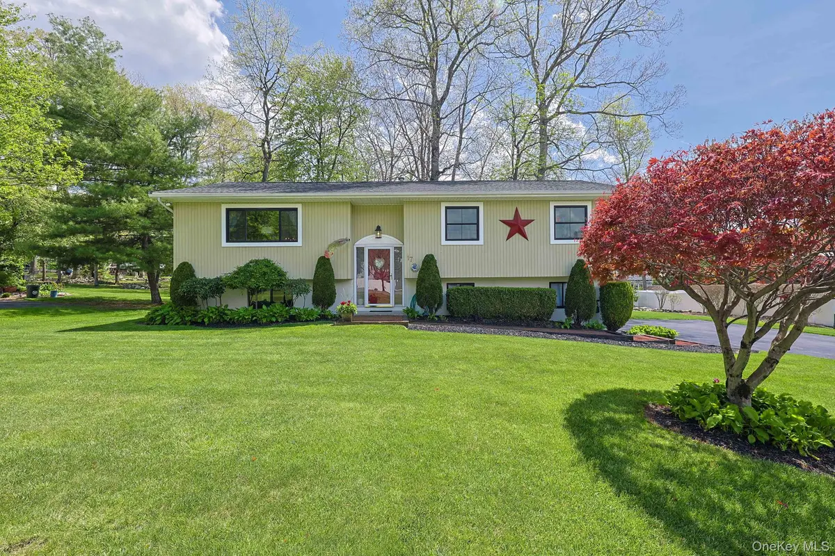 17 Red Oak Terrace, Newburgh, NY 12550 - #1