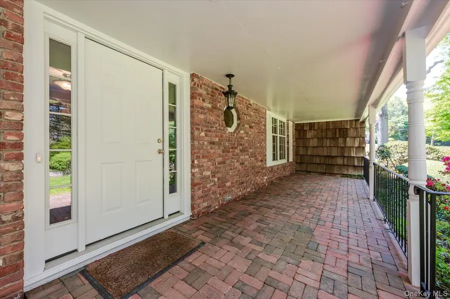 2 Richard Lane, Huntington, NY 11743 - #3