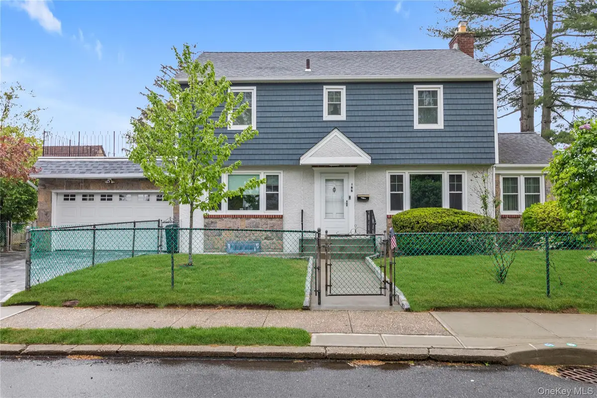 165 Linmouth Road, Malverne, NY 11565 - #1
