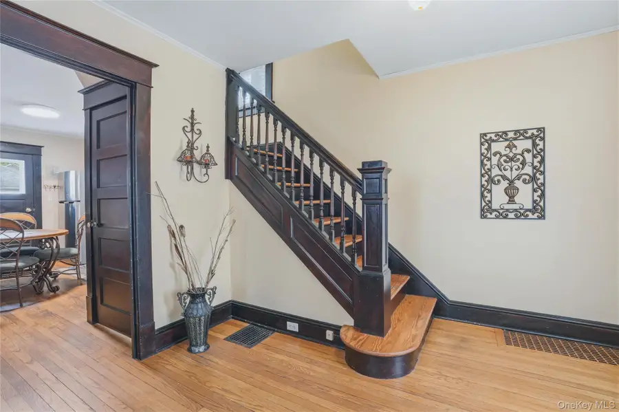 160 Foxhall Avenue, Kingston, NY 12401 - #3