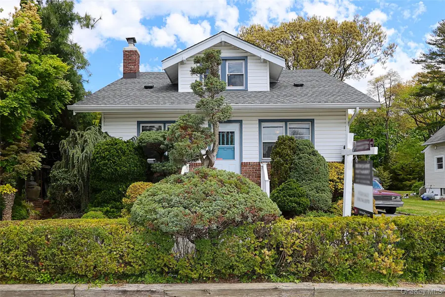 515 Elm Street, West Hempstead, NY 11552 - #2