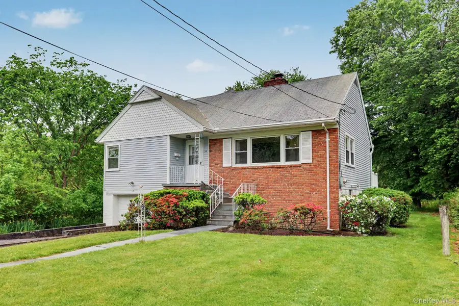 24 Bradford Avenue, Harrison, NY 10528 - #2