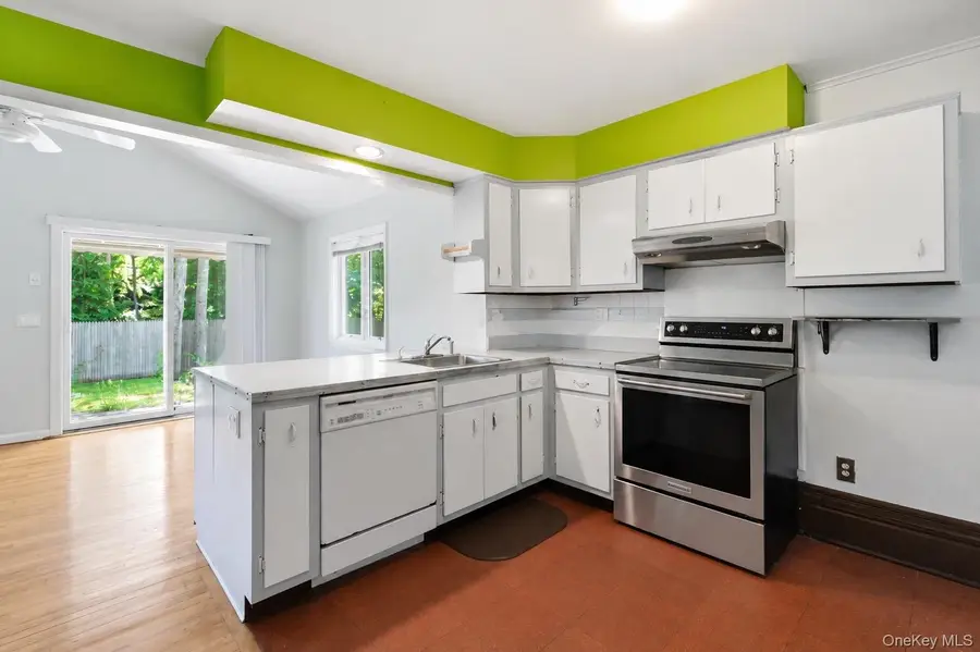 17 Yale Drive, Hampton Bays, NY 11946 - #3