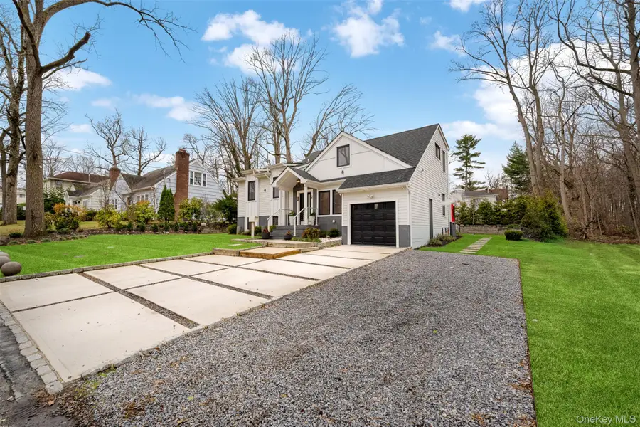 2 Hewlett Place, Great Neck, NY 11024 - #3