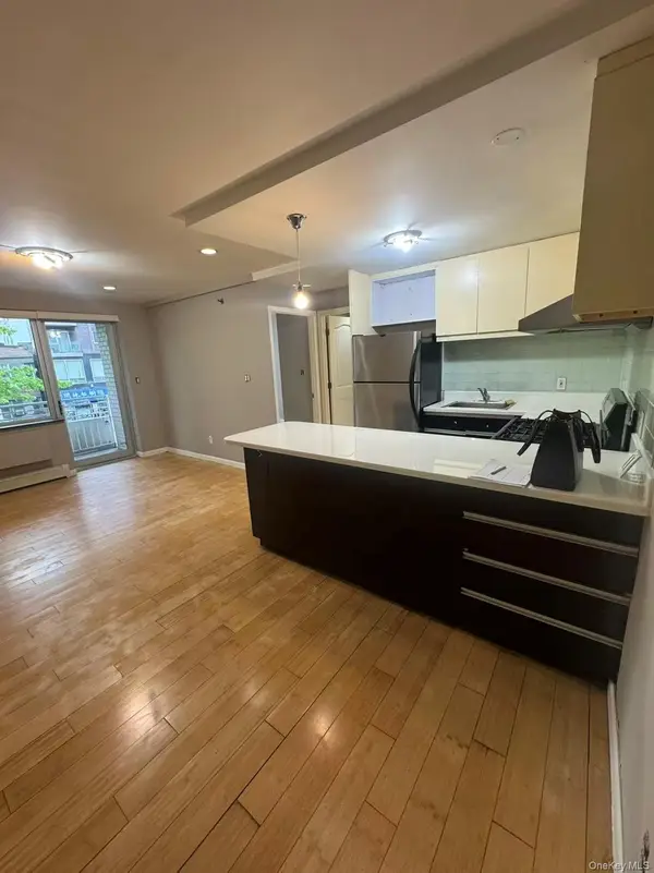 132-03 Sanford Avenue #2F, Flushing, NY 11355