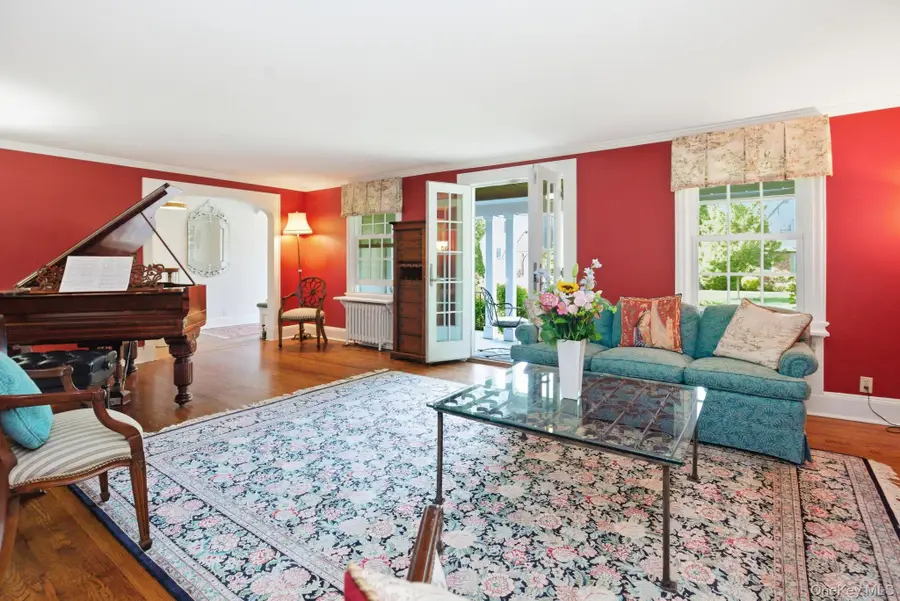 69 Tunstall Road, Scarsdale, NY 10583 - #3