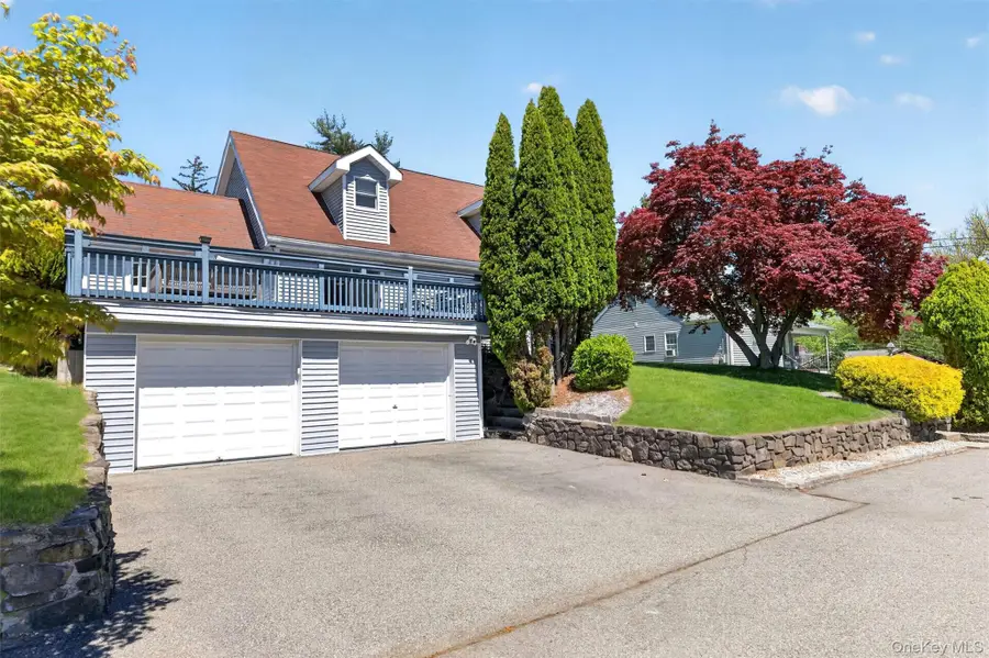 5 Arlington Court, Montrose, NY 10548 - #3