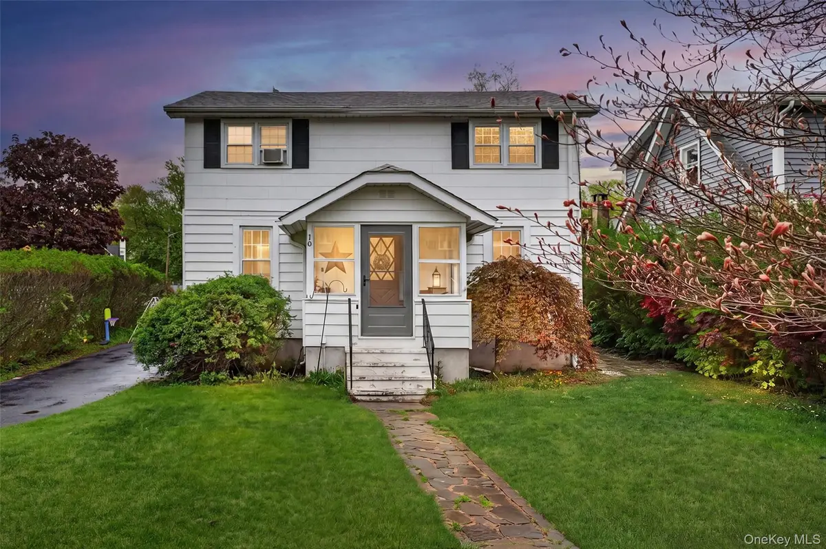 10 Hazen Street, Greenwood Lake, NY 10925 - #1