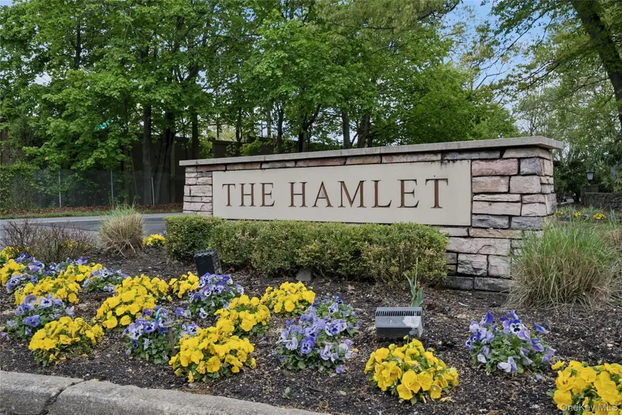 42 Country Club Drive #42, Jericho, NY 11753 - #3