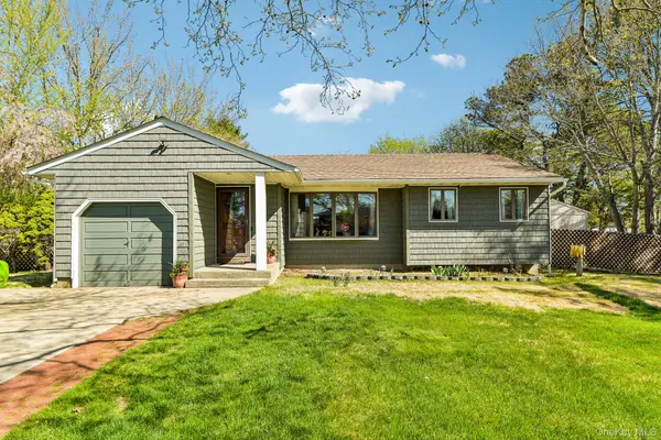 39 Harrison Avenue, Centereach, NY 11720