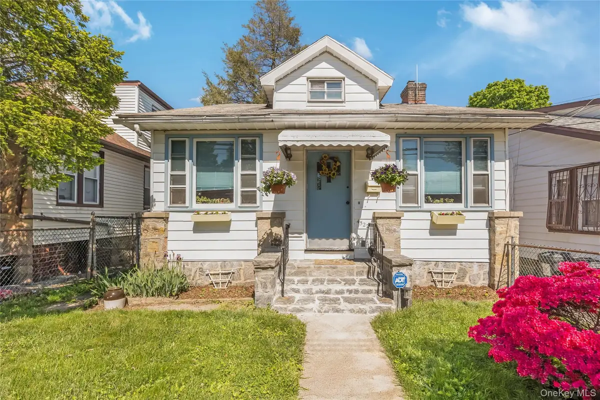 4522 Wilder Avenue, Bronx, NY 10466 - #1