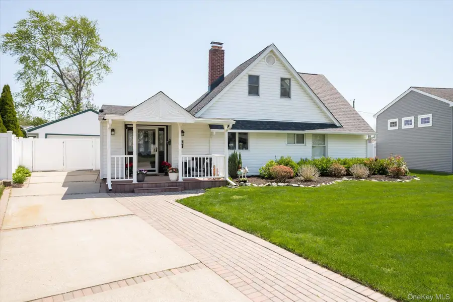 41 Disc Lane, Wantagh, NY 11793 - #2