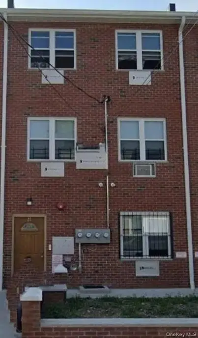 27 Cox Place, Brooklyn, NY 11208