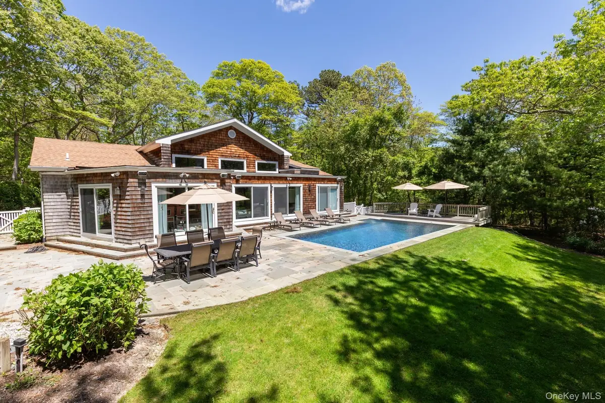 4 Lakewood Lane, Quogue, NY 11959 - #1