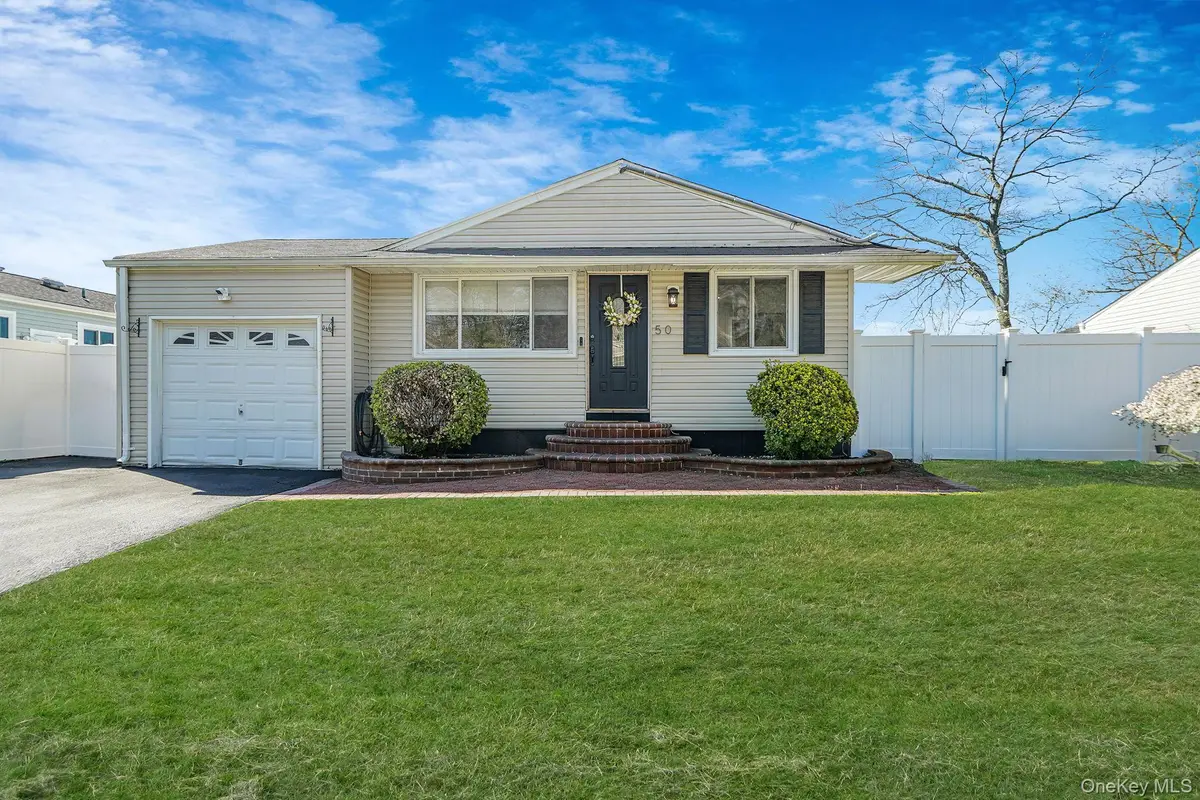 50 Lantern Street, Huntington, NY 11743 - #1
