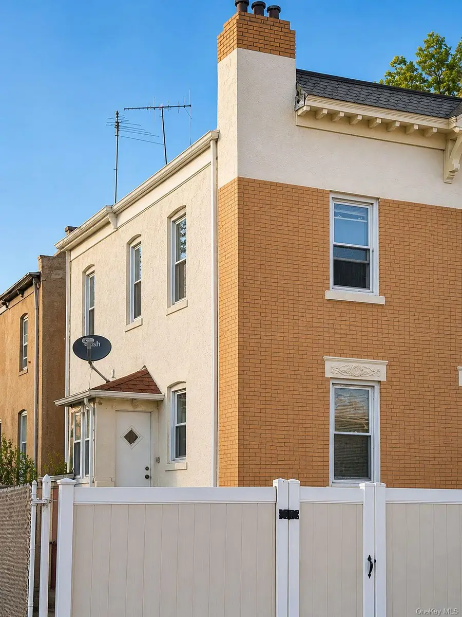 8786 115th Street, Richmond Hill, NY 11418 - #3