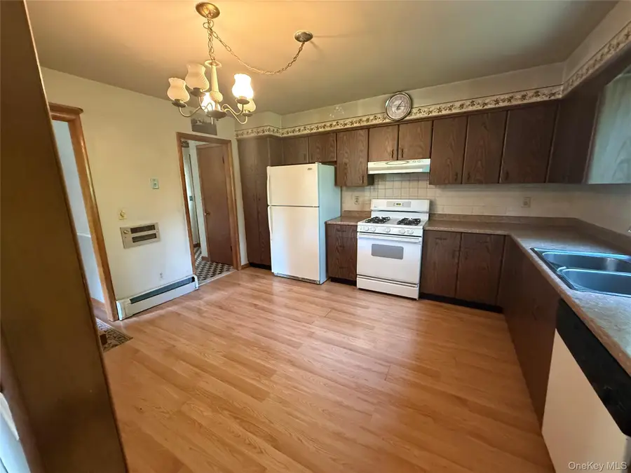 1506 State Route 32, Wallkill, NY 12589 - #2