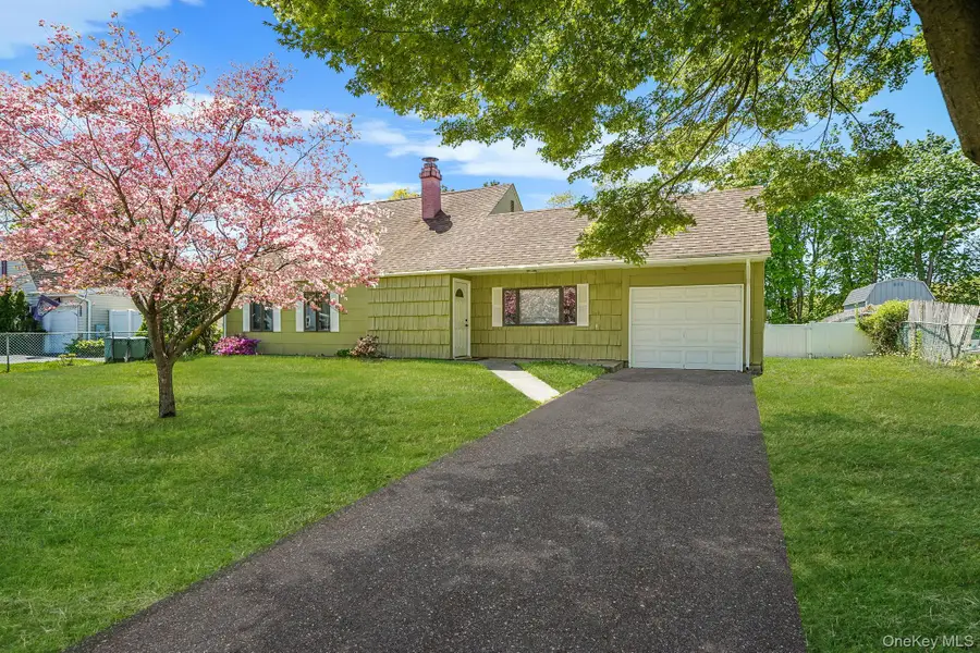 88 Matsunaye Drive, Medford, NY 11763 - #3