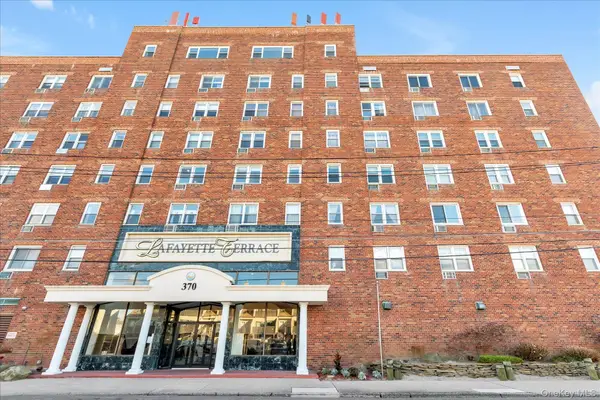 370 W Broadway #2Y, Long Beach, NY 11561
