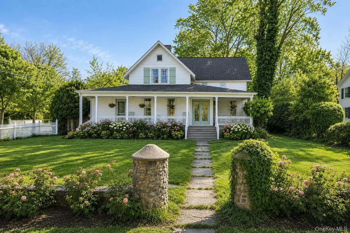 45 Shore Road, Setauket, NY 11733 - #1