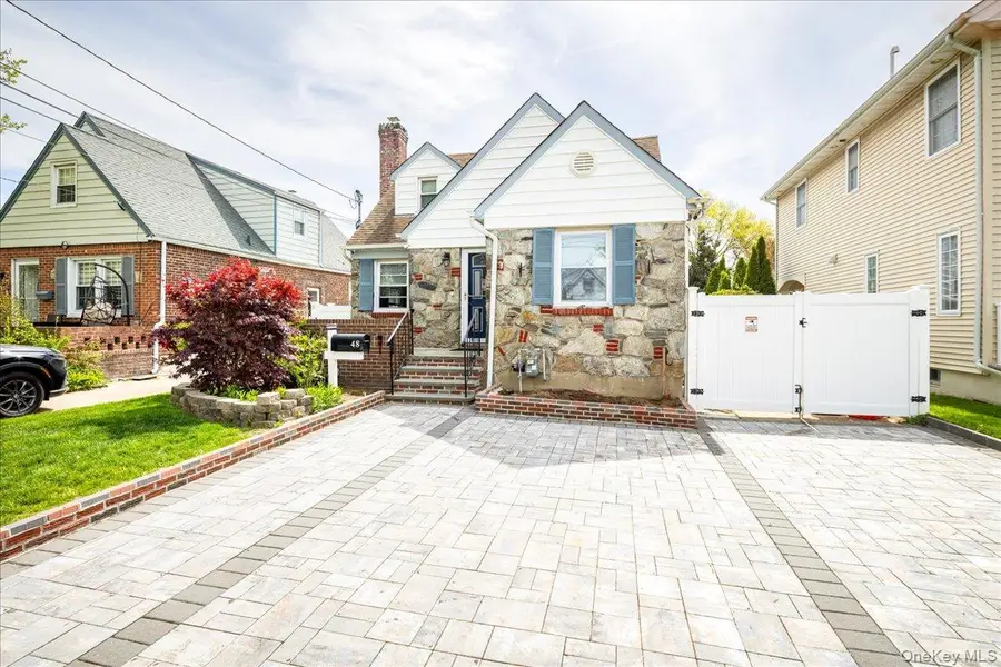 48 Hommell Street, Valley Stream, NY 11580 - #2
