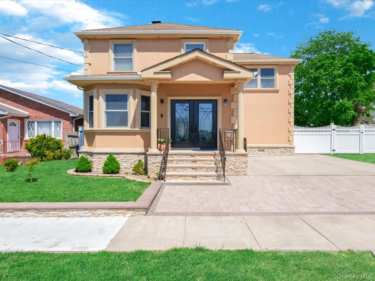 29 Colonial Avenue, Freeport, NY 11520 - #1
