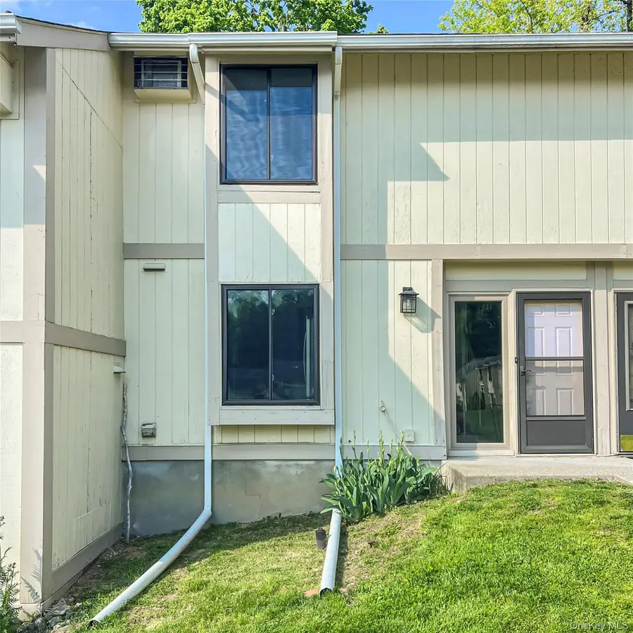 26 Hammond Plaza, Beacon, NY 12508 - #3