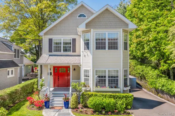 34 Davis Avenue, Rye, NY 10580