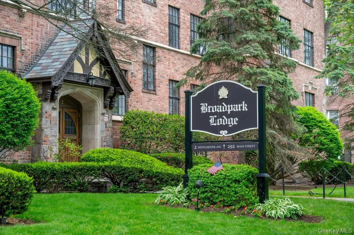 2 Westchester Ave #6P, White Plains, NY 10601 - #1