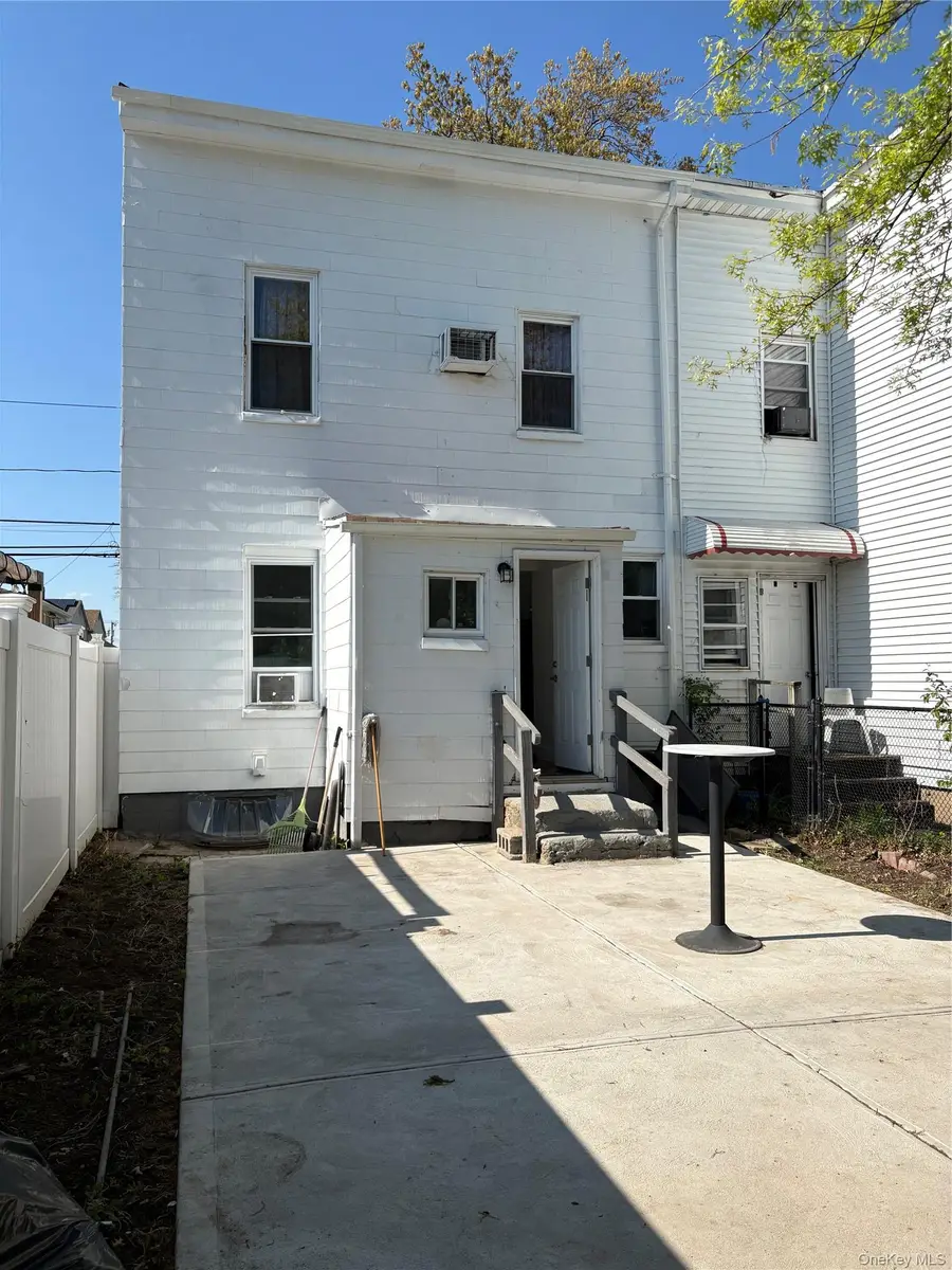 1108 1st Avenue, New Hyde Park, NY 11040 - #3