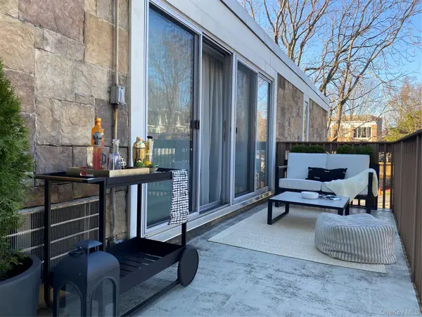 397 N Broadway #3A, Yonkers, NY 10701