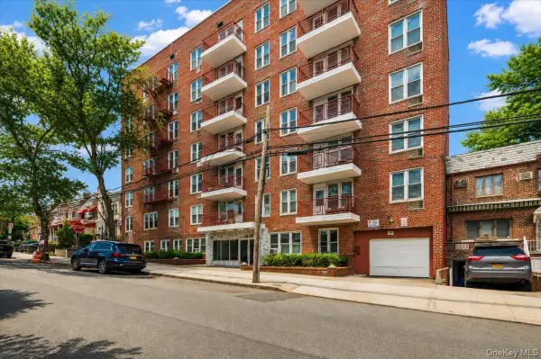 65-15 Alderton Street #2C, Rego Park, NY 11374